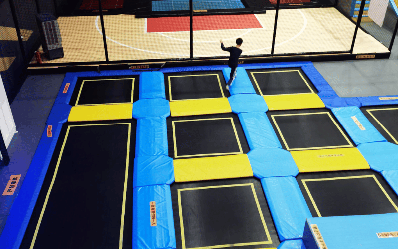 Indoor PlaygroundsTrampoline Parks