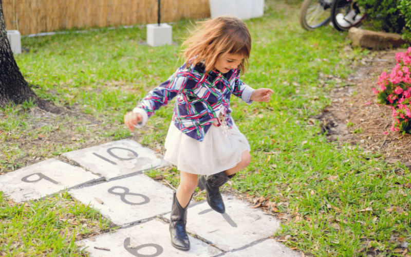Hopscotch: Jumping Fun