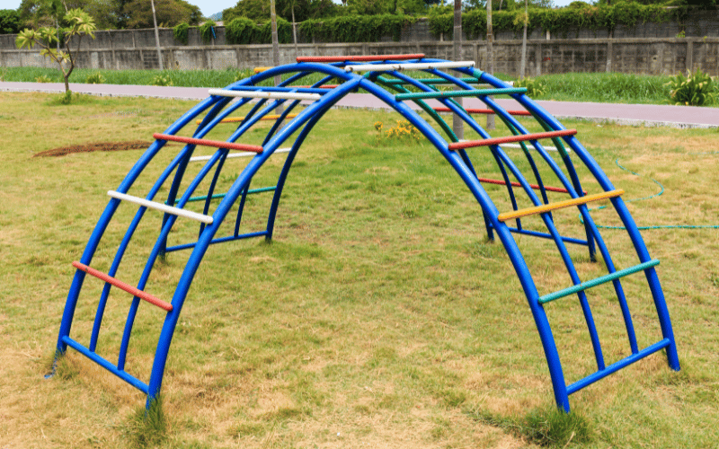 Metal outdoor play equipment