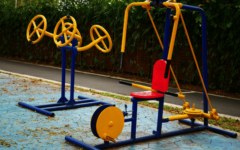 Comparing New vs. Used Fitness Equipment