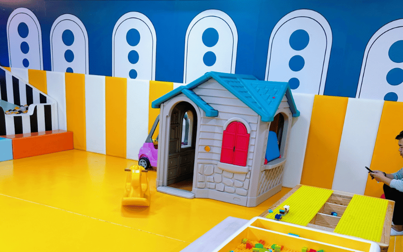 DIY Forts and Hideouts