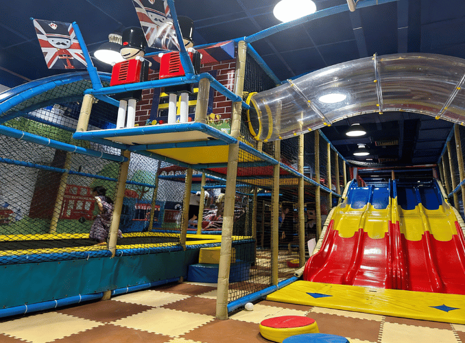 Create a low maintenance indoor playground Create a low maintenance indoor playground