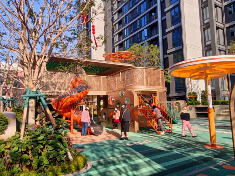 Grand Two Level Community Play Center